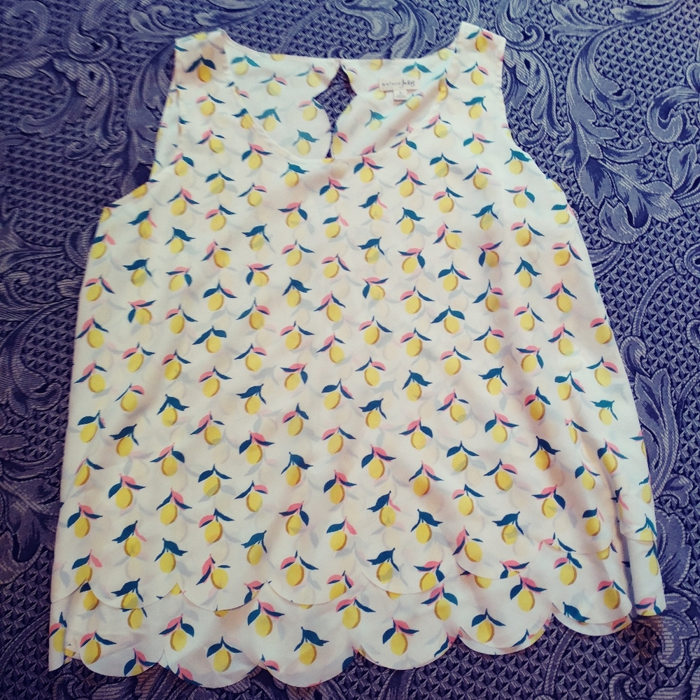 Maison Jules top with Lemon Print and scalloped details